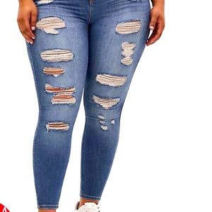 Torrid bombshell distressed skinny jeans